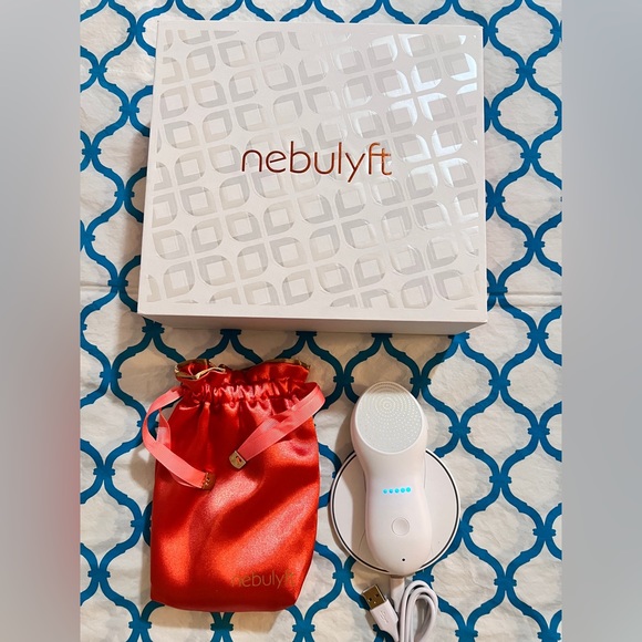 SOLD! | Nebulyft R1 Multipolar RF Anti-Aging Device ~orig $499~in Org Box - Picture 8 of 8
